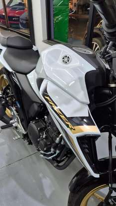 YAMAHA-FZ25 FAZER CONNECTED ABS YAMAHA-FZ25 FAZER CONNECTED ABS-2025