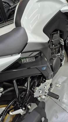YAMAHA-FZ25 FAZER CONNECTED ABS-2025