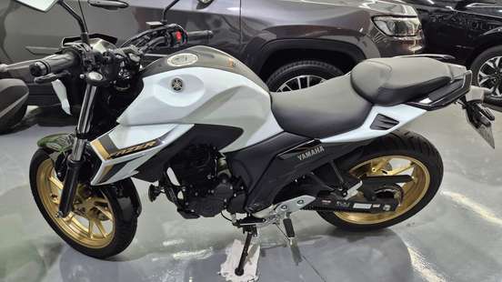 YAMAHA-FZ25 FAZER CONNECTED ABS YAMAHA-FZ25 FAZER CONNECTED ABS-2025