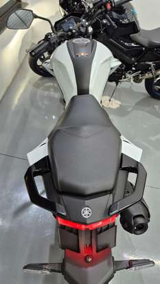 YAMAHA-FZ25 FAZER CONNECTED ABS-2025