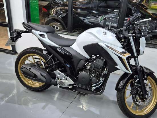 YAMAHA-FZ25 FAZER CONNECTED ABS YAMAHA-FZ25 FAZER CONNECTED ABS-2025