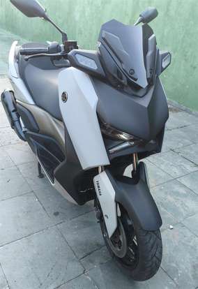 YAMAHA-XMAX 250 CONNECTED ABS YAMAHA-XMAX 250 CONNECTED ABS-2025
