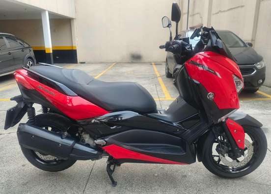 YAMAHA-XMAX ABS-2023