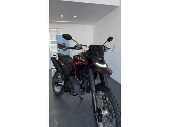 YAMAHA-XTZ 250 LANDER CONNECTED-2026
