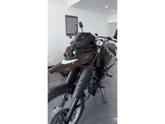 YAMAHA-XTZ 250 LANDER CONNECTED-2026