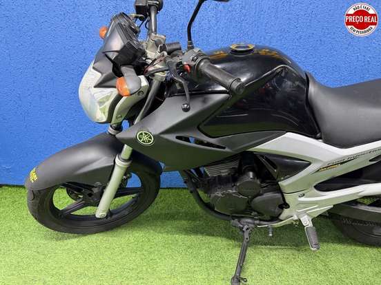 YAMAHA-YS 250 FAZER-2011