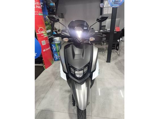 YAMAHA ZR HYBRID CONNECTED 