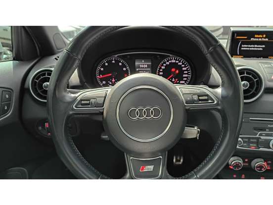 AUDI-A1-2015