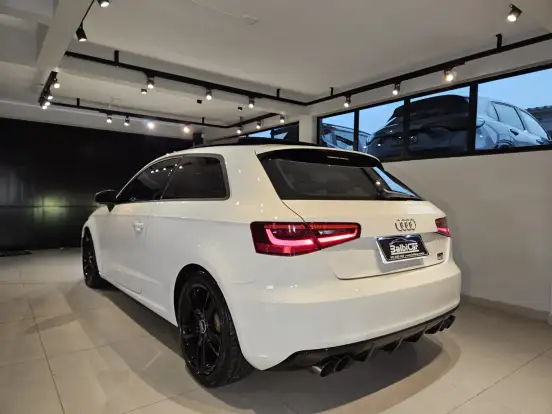 AUDI-A3-1.8 TFSI SPORT 16V GASOLINA 2P S-TRONIC AUDI-A3-2013