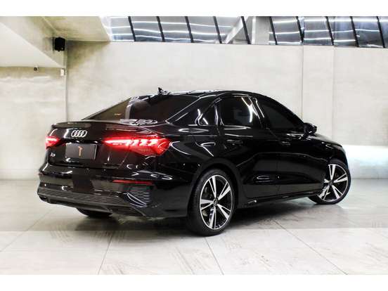 AUDI-A3-2023