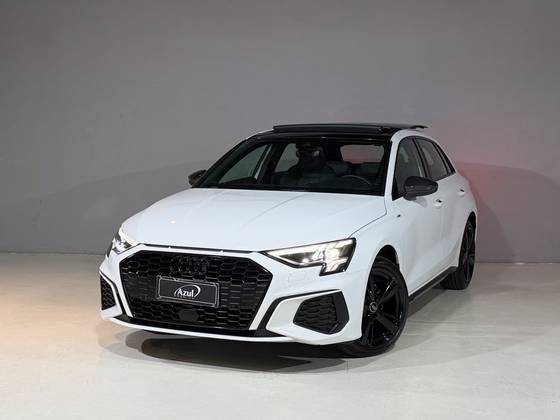 AUDI A3 2.0 40 TFSI MHEV SPORTBACK PERFORMANCE BLACK S-TRONIC