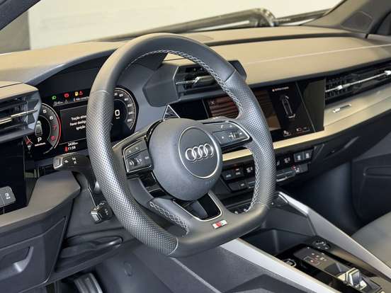 AUDI-A3-2024