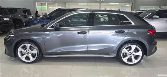 AUDI-A3-2023