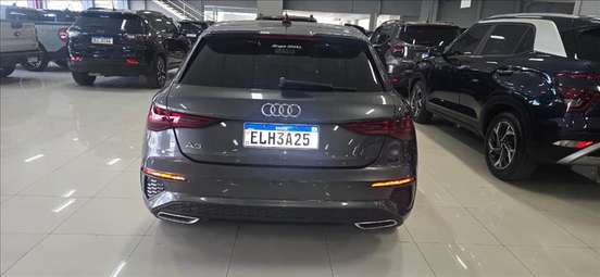 AUDI-A3-2023