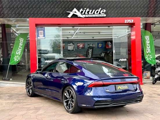 AUDI-A7-2020
