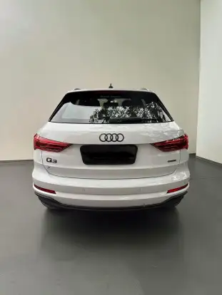 AUDI-Q3-2024