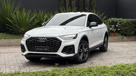 AUDI-Q5-2023