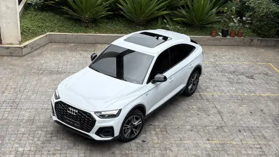 AUDI-Q5-2023
