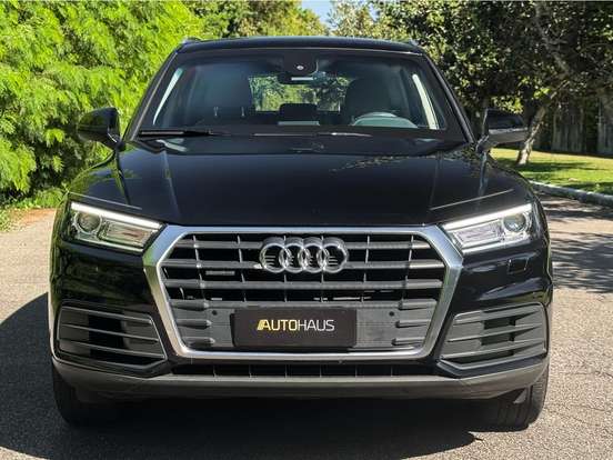 AUDI-Q5-2019