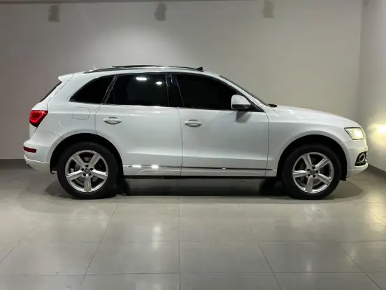 AUDI-Q5-3.0 TFSI AMBITION V6 24V GASOLINA 4P AUTOMÁTICO AUDI-Q5-2013