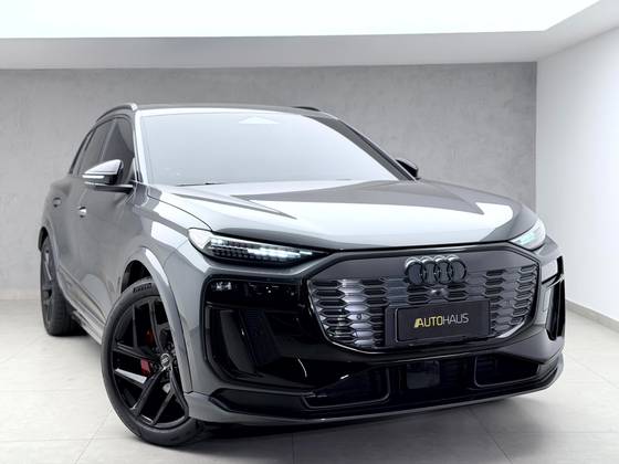 Audi Q6 E-Tron 100 KW Elétrico Performance Black Quattro