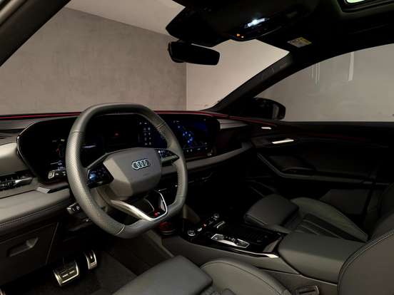 AUDI-Q6 E-TRON-2024