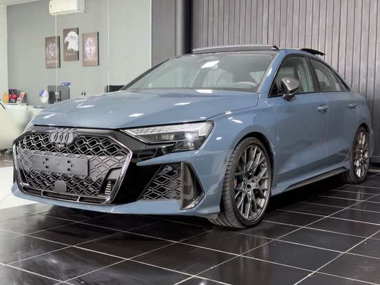 AUDI-RS3-2.5 TFSI GASOLINA SEDAN TRACK QUATTRO S-TRONIC AUDI-RS3-2025