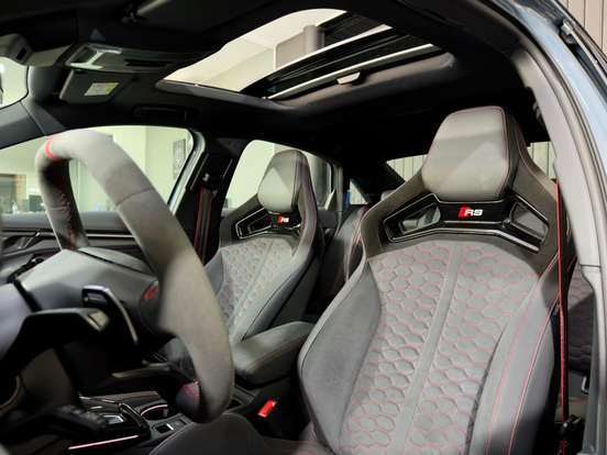 AUDI-RS3-2.5 TFSI GASOLINA SEDAN TRACK QUATTRO S-TRONIC AUDI-RS3-2025