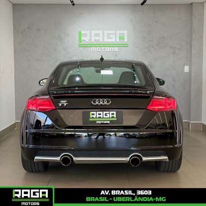 AUDI-TT-2015
