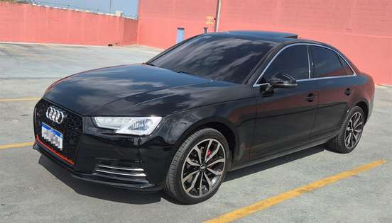 AUDI-A4-2017