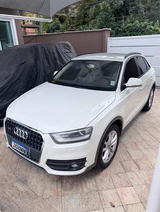 AUDI-Q3-2012