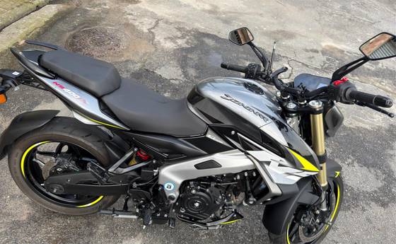 BAJAJ DOMINAR NS400Z 