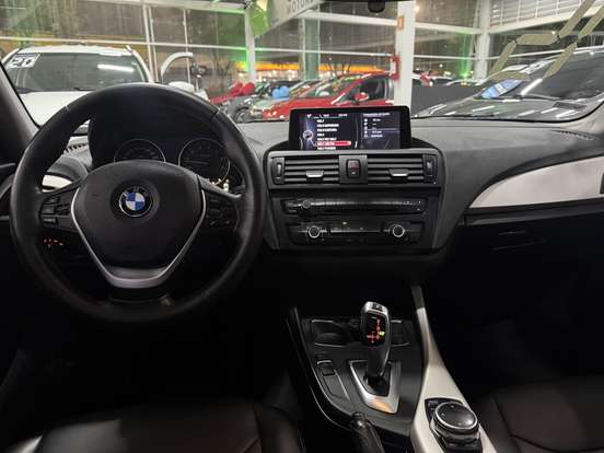 BMW-118i-1.6 GP 16V TURBO GASOLINA 4P AUTOMÁTICO BMW-118i-2014