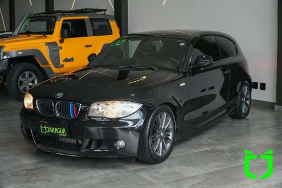 BMW-118i-2011