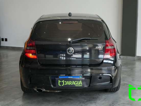 BMW-118i-2.0 TOP HATCH 16V GASOLINA 4P AUTOMÁTICO BMW-118i-2011