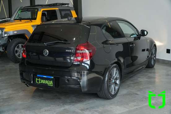BMW-118i-2011