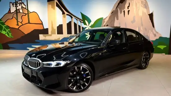 BMW-320i-2024