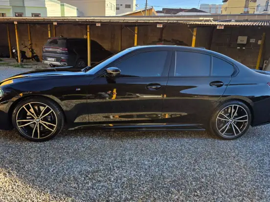 BMW-320i-2.0 16V TURBO FLEX M SPORT AUTOMÁTICO BMW-320i-2023