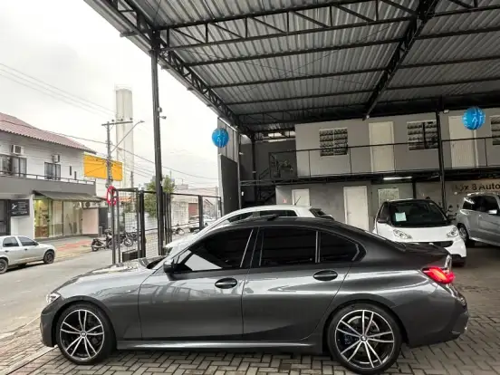 BMW-320i-2.0 16V TURBO FLEX M SPORT AUTOMÁTICO BMW-320i-2022