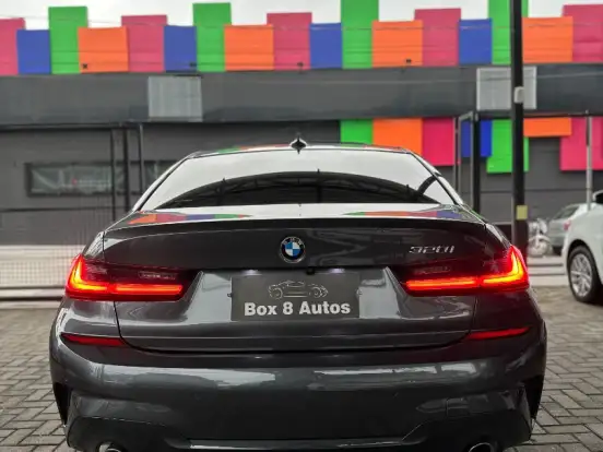 BMW-320i-2.0 16V TURBO FLEX M SPORT AUTOMÁTICO BMW-320i-2022
