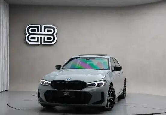 BMW-320i-2023