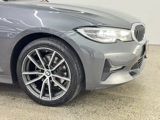 BMW-320i-2.0 16V TURBO GASOLINA SPORT GP AUTOMÁTICO BMW-320i-2020