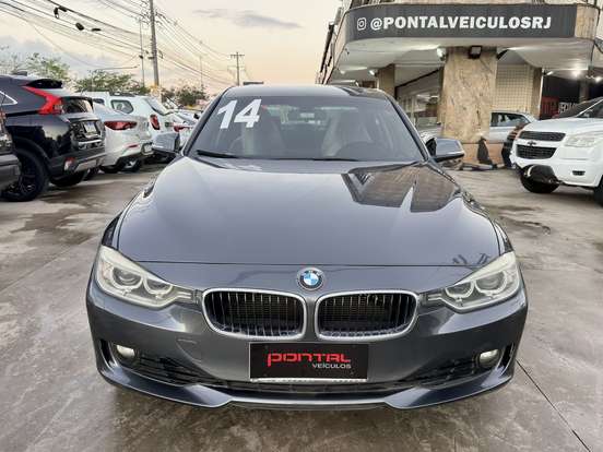 BMW-320i-2013