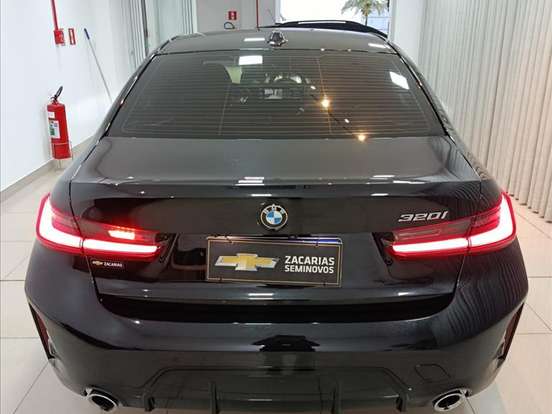 BMW-320i-2.0 16V TURBO FLEX M SPORT AUTOMÁTICO BMW-320i-2023