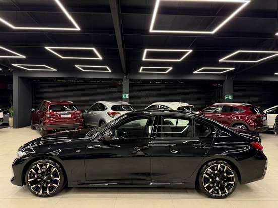 BMW-320i-2.0 16V TURBO FLEX M SPORT AUTOMÁTICO BMW-320i-2024