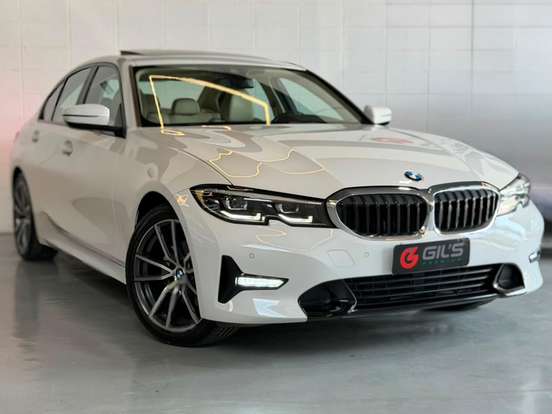 BMW-320i-2021