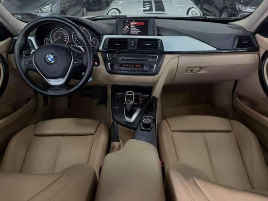 BMW-320i-2.0 SPORT 16V TURBO ACTIVE FLEX 4P AUTOMÁTICO BMW-320i-2015