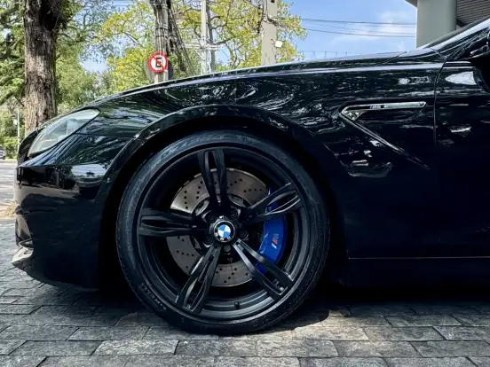 BMW-M6-4.4 GRAN COUPÉ V8 32V GASOLINA 4P AUTOMÁTICO BMW-M6-2016