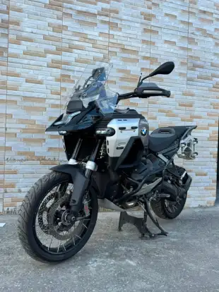 BMW-R 1300 GS ADVENTURE TRIPLE BLACK-2025