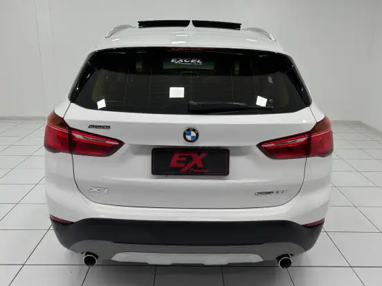 BMW-X1-2.0 16V TURBO ACTIVEFLEX SDRIVE20I 4P AUTOMÁTICO BMW-X1-2019